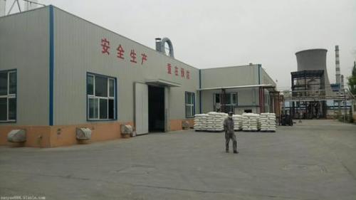 在具体的应用上，一些具有相似粘度和替代度划来羧甲基纤维素钠的应用特点，有时也有片面之分。不同的原材料规格型号及其在纤维素D-葡糖模组中的甲基氢被羧甲基取代的情况不同，得到不同替代度和不同分子量分散程度的水溶聚合物化学物质。